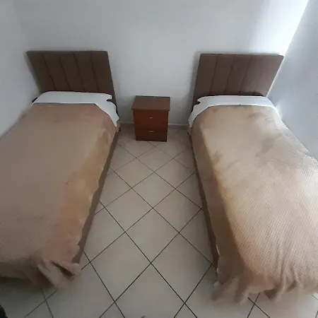 Aleksi&eli Apartment *