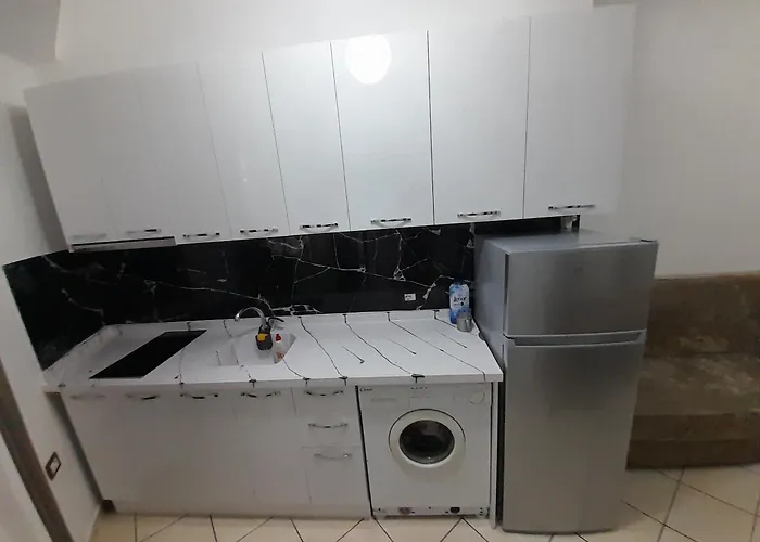 Aleksi&eli Apartamento *