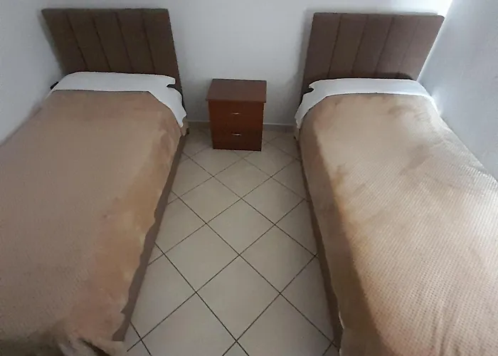 Aleksi&eli Apartamento *